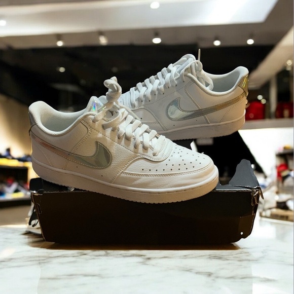 Wmns Nike Court Vision Low White - Picture 1 of 7